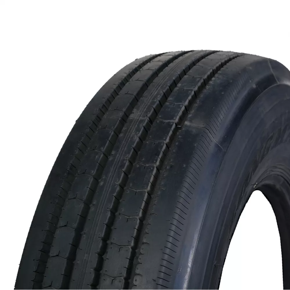 Грузовая шина 295/80 R22,5 Long March LM-216 18PR в Верхнем Тагиле