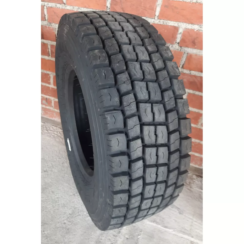 Грузовая шина 305/70 R19,5 Long March LM-329 18PR в Верхнем Тагиле